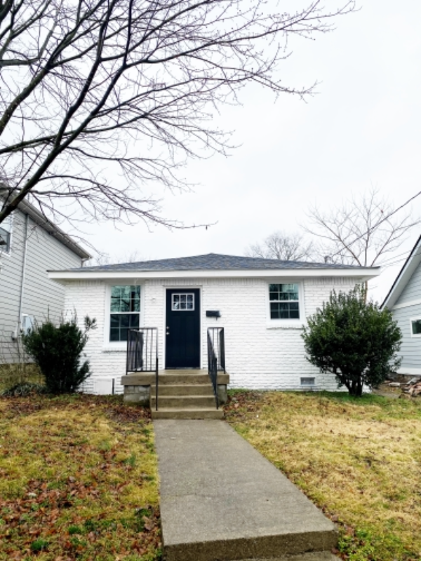 Building Photo - 1605 16th Ave N
