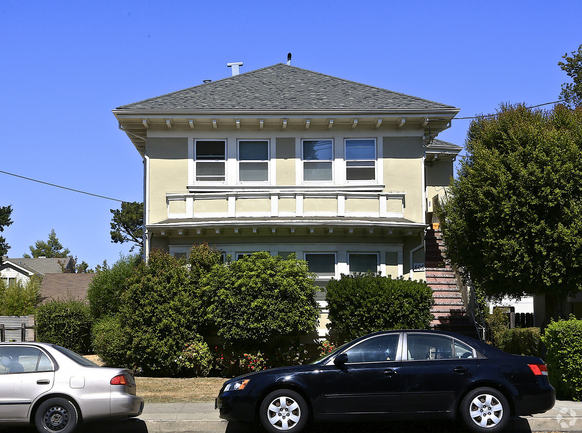 Primary Photo - 606 N San Mateo Dr