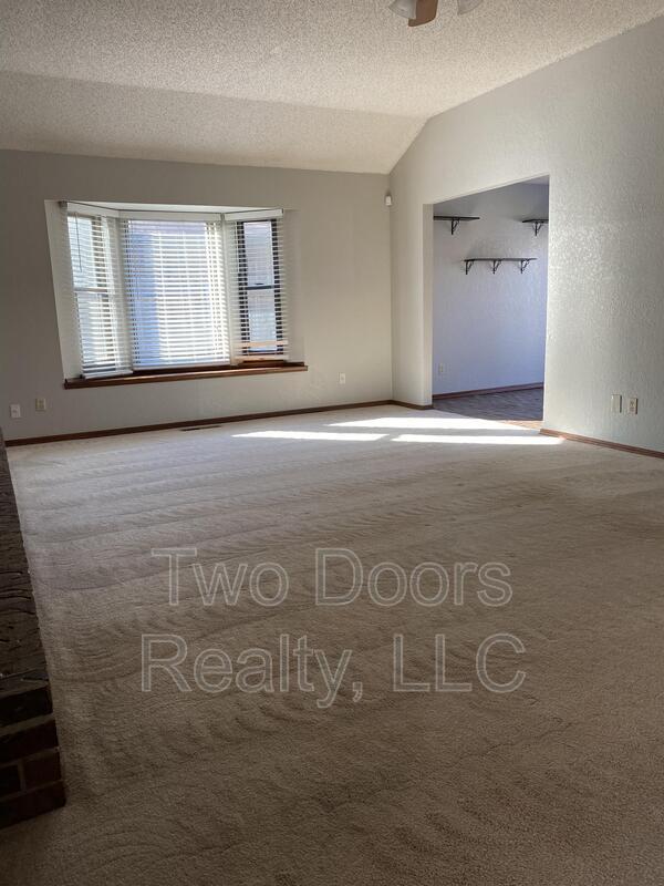 Foto del edificio - 541 NW 170th St