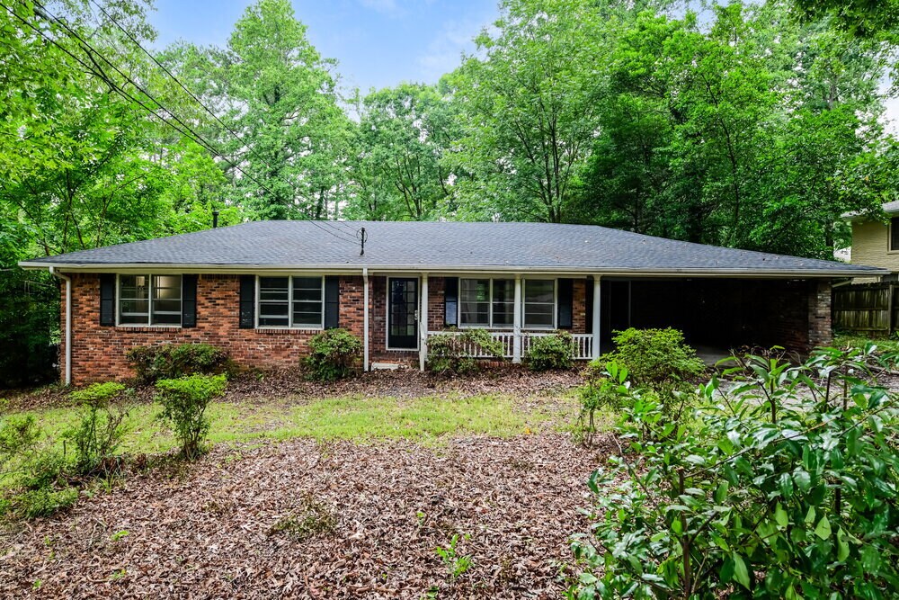 Primary Photo - 1201 Valerie Woods Dr