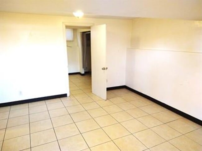 Foto del edificio - 785 28th St