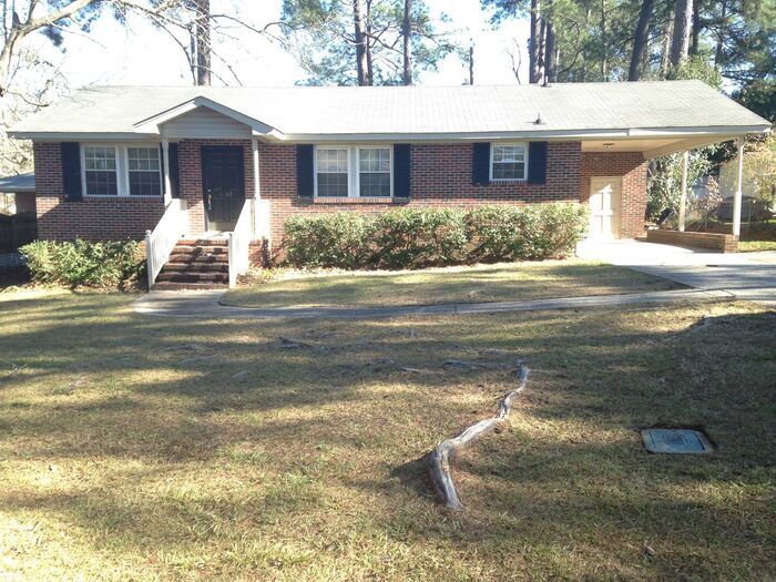 Foto principal - 1542 S Beltline Blvd