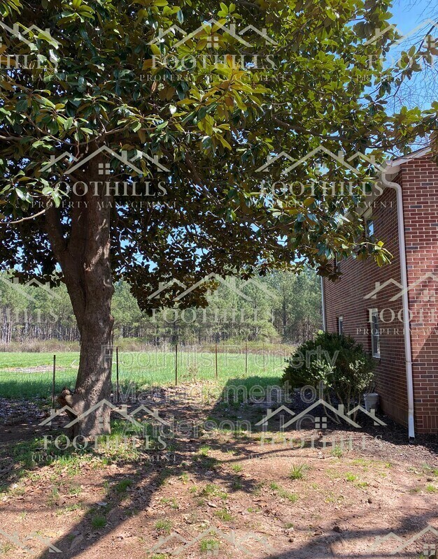 Foto del edificio - 416 Fire Tower Rd