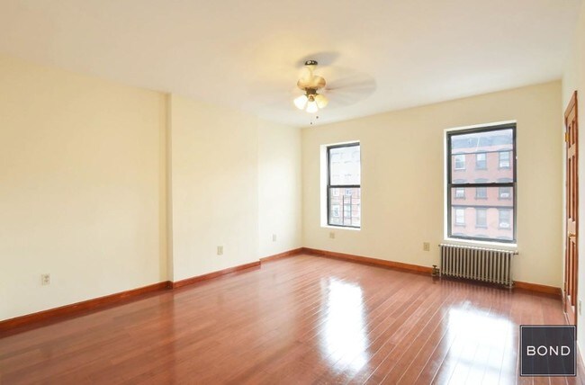 Plano de planta - 2130 Third Avenue