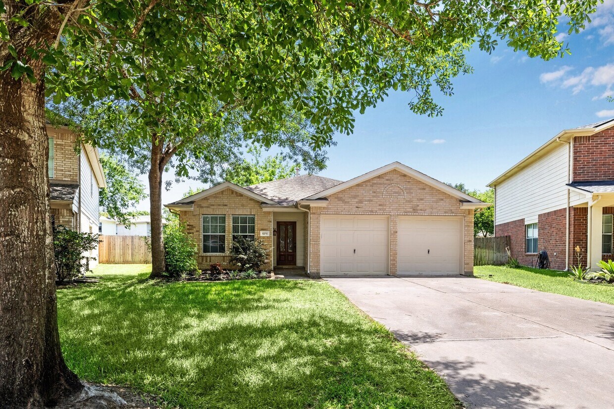 Foto principal - 19715 Canyon Gate Ct