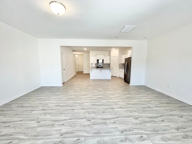 Foto del edificio - 1350 Eagle Claw Dr