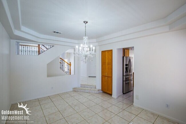 Foto del edificio - Modern & Inviting 4Bdm 2.5Ba Home with Private Pool