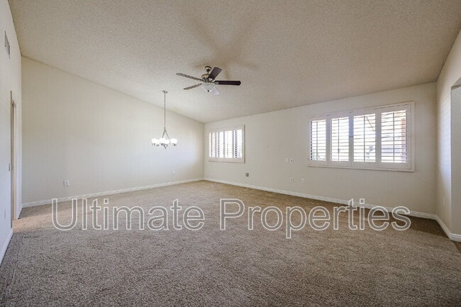 Building Photo - 13107 W Lyric Dr