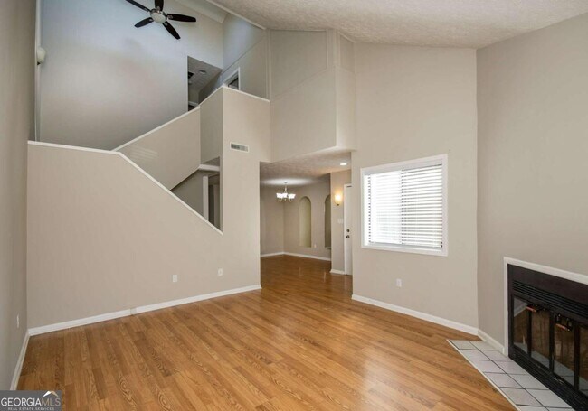 Building Photo - 1301 Parkaire Crossing