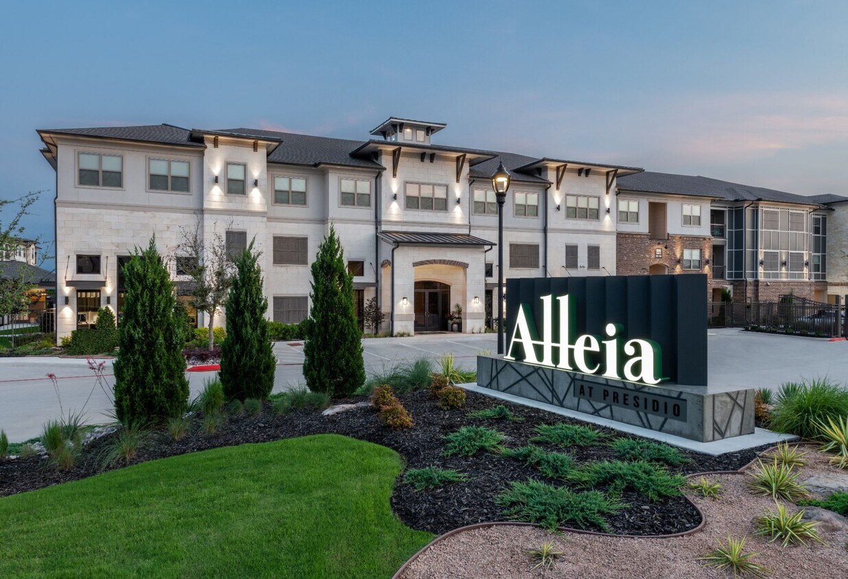 Alleia At Presidio Apartments Fort Worth Tx Apartments Com