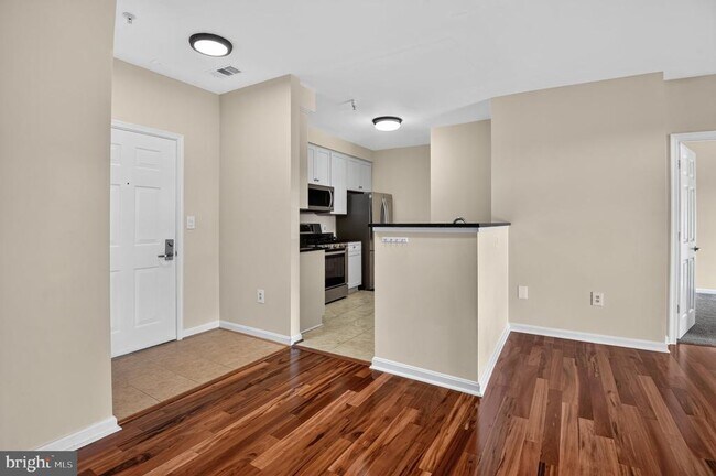 Foto del edificio - 801 S Greenbrier St