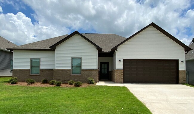Building Photo - Home for Rent in Thorsby, AL!!! AVAILABLE ...