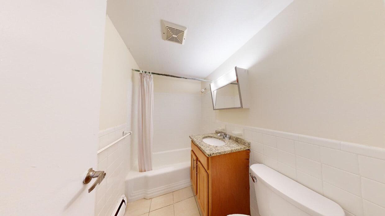 *Pictures are representative samples of the advertised unit. In some cases, the actual units you tou - 22 Winslow Rd