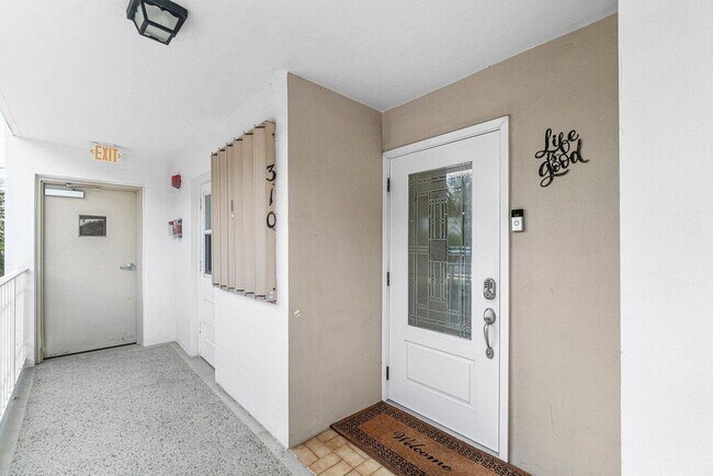 Building Photo - 2809 Florida Blvd