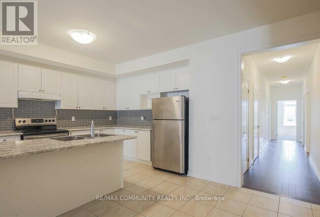 Building Photo - 47 Luzon Ave