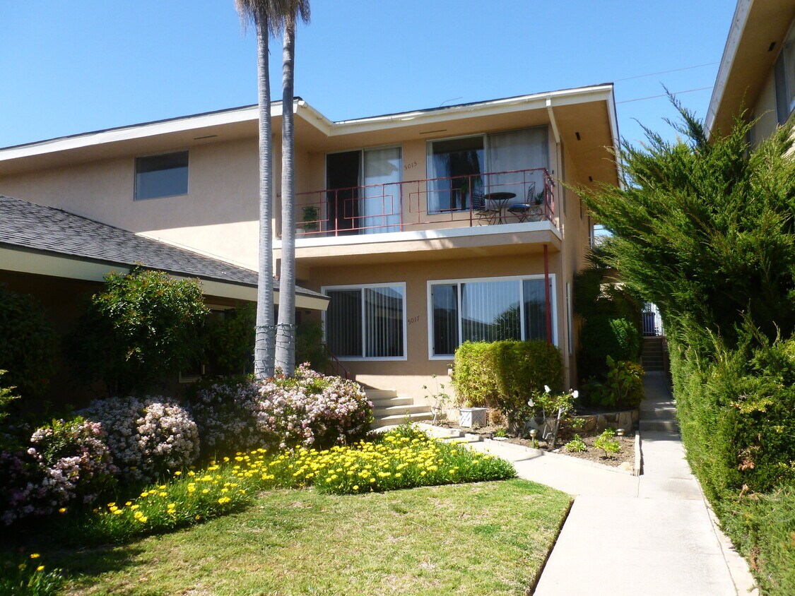 Primary Photo - 5017 W 58th Pl