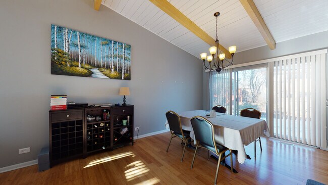 Foto del edificio - 3914-3914 4 Winds Way