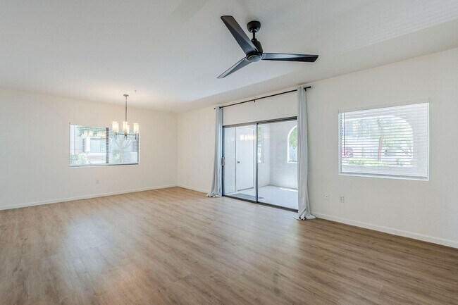 Foto del edificio - Stunning 2 Bed 1.5 Bath Condo in Scottsdal...