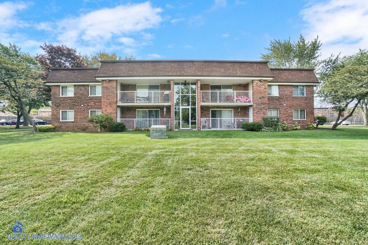 1107 Mercury Dr, Schaumburg, IL 60193 - Condo for Rent in Schaumburg ...