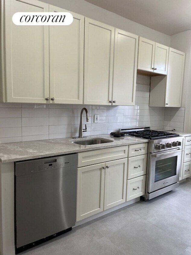 Foto principal - 821 Maple St
