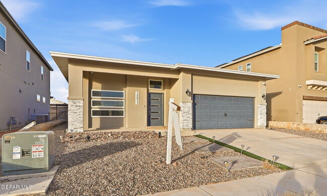 Building Photo - 15033 Imagine Dr