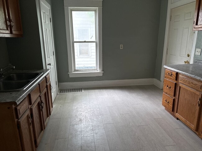 Foto del edificio - 2344 N Peoria Rd