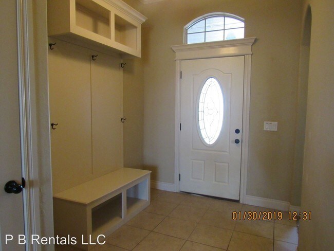 Building Photo - 3 br, 2 bath House - 906 SW 81st Street