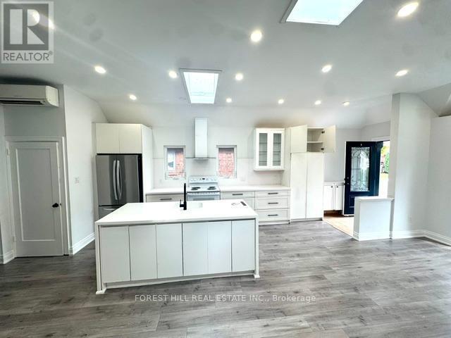 Photo du bâtiment - 194 Roe Ave