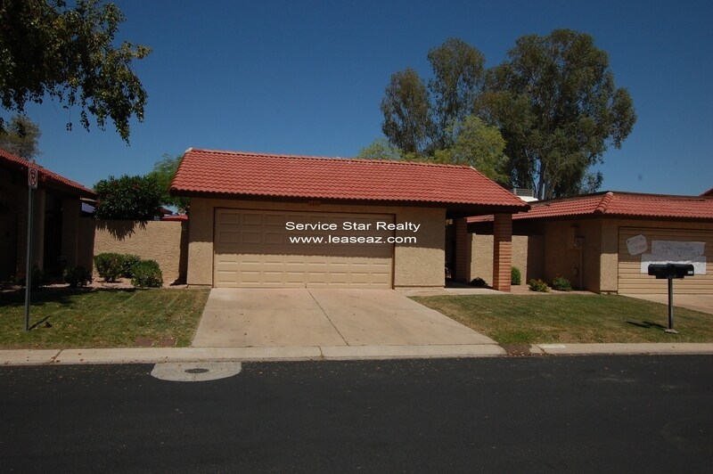 Primary Photo - 5220 E Tamblo Dr