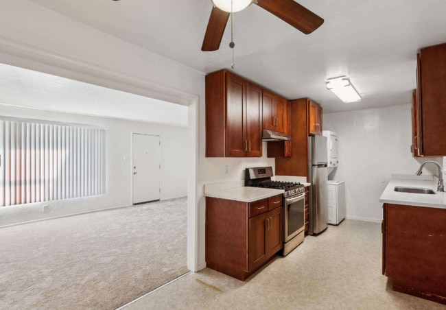 Photo - 1327 Ashby Ave Apartment