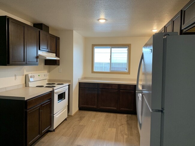Foto del edificio - Quiet 4 bedroom two bath home in Aloha