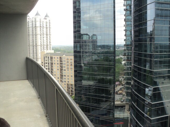 Foto del edificio - 1080 Peachtree St NE