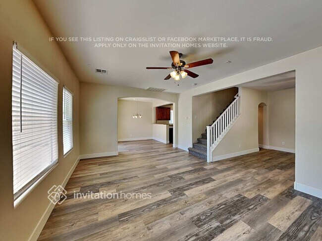 Building Photo - 9036 Winchester Ridge St