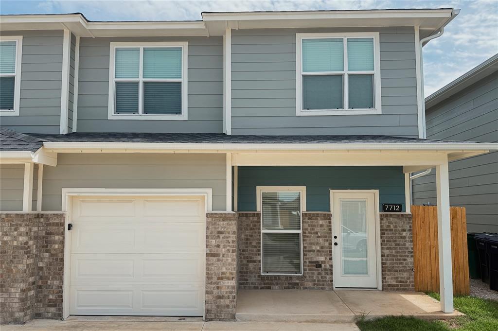 Foto principal - 7712 Owen Ln