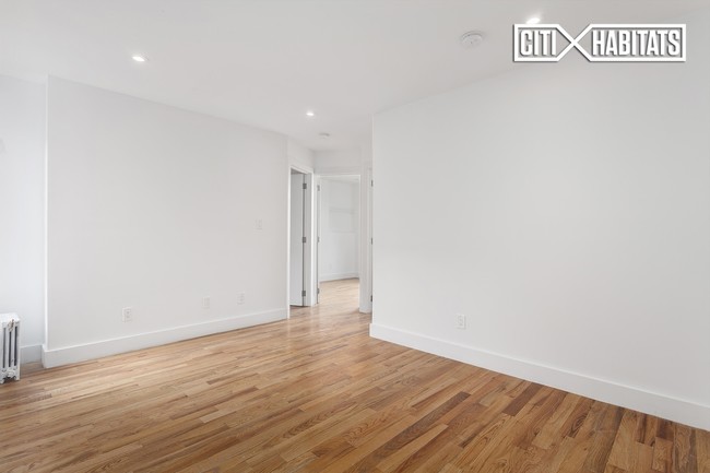 Foto del edificio - 302 10th St