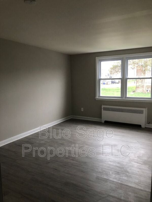 Foto del edificio - 813 Windermere Ave