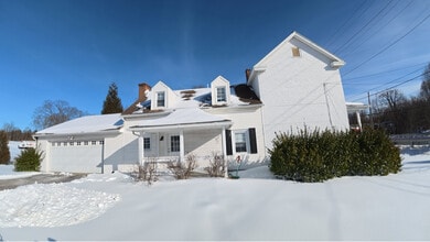 Building Photo - 16704 National Pike