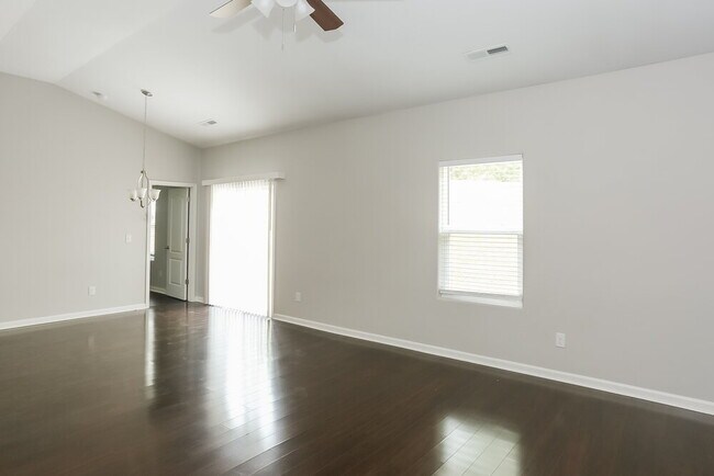 Foto del edificio - 7609 Malden Park Dr