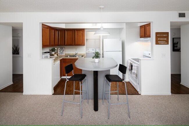 Foto del edificio - 2601 SW Archer Rd