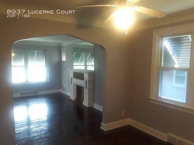 Foto del edificio - 8937 Lucerne Ct