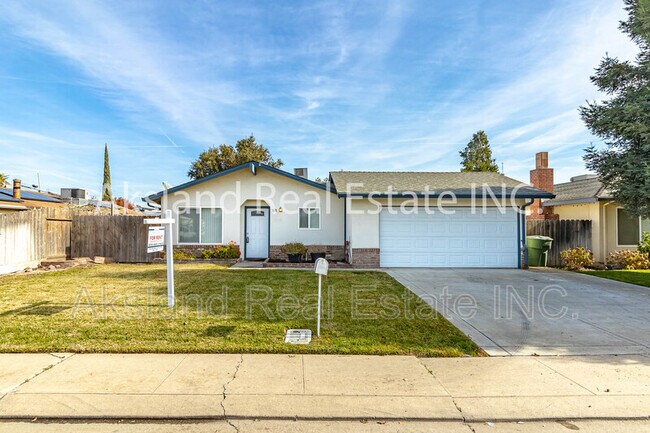 Foto del edificio - 708 Robert Ave