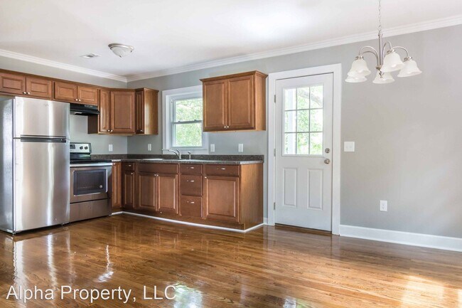 Building Photo - 3 br, 1 bath House - 20 Mayo Drive