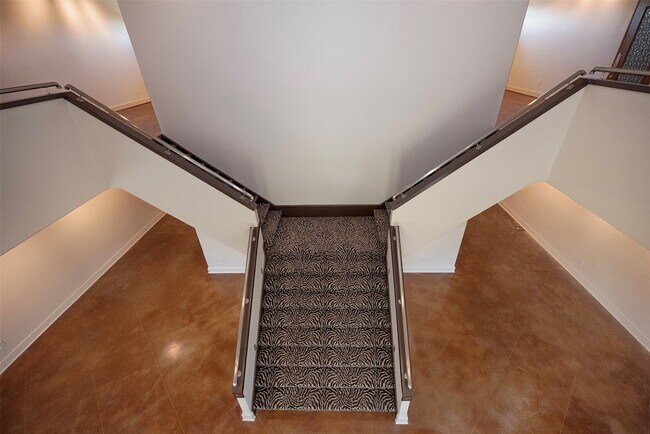 Foto del edificio - 2293 E Bayshore Dr