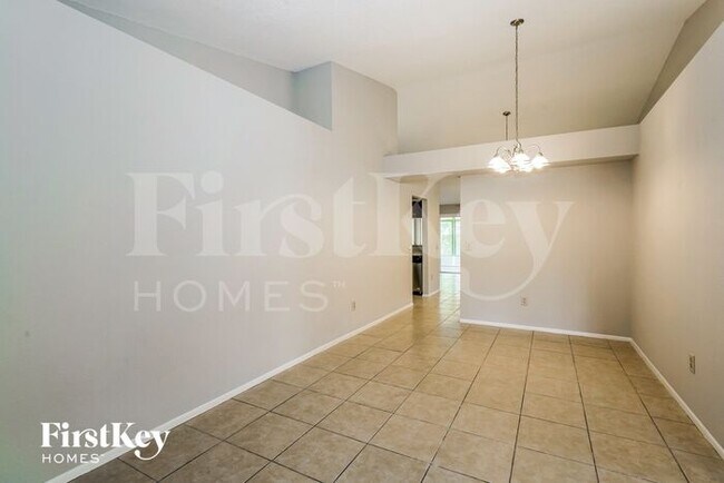 Building Photo - 4733 Westwind Dr