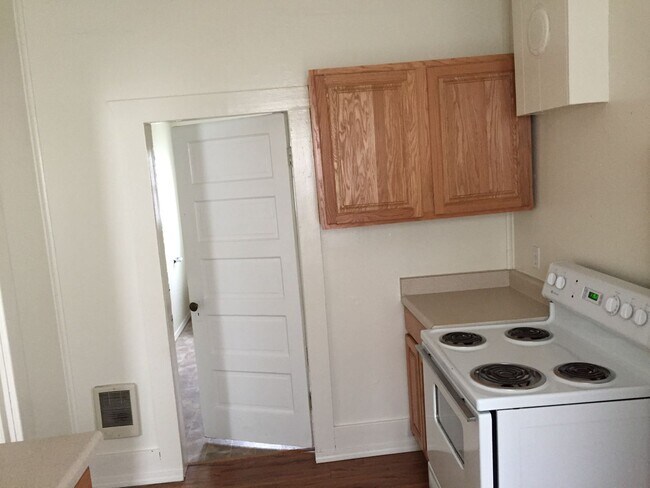 Foto del edificio - 1905 E Penn Ave