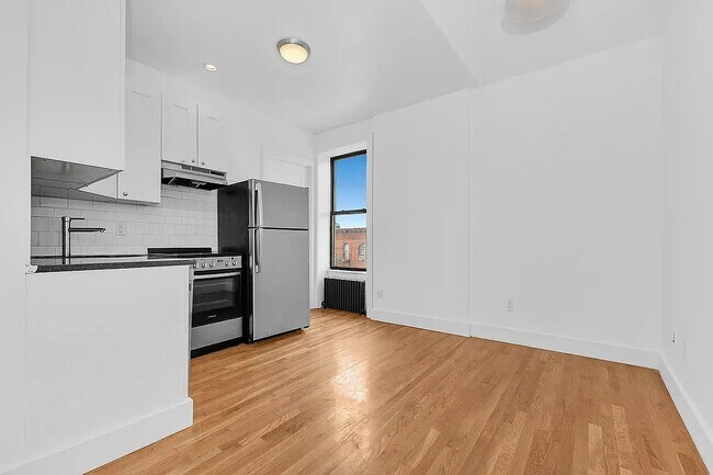 Foto del edificio - 369 Seventh Avenue