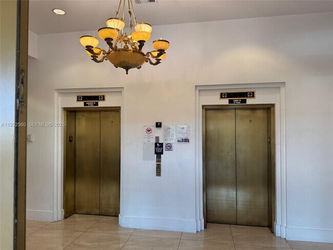 Foto del edificio - 2280 SW 32nd Ave