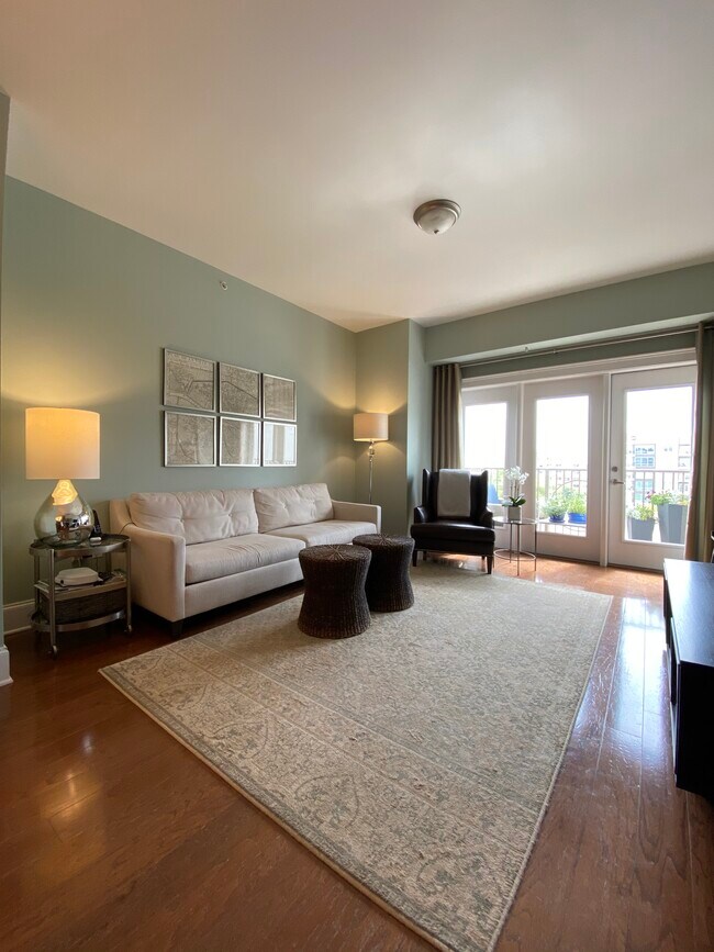 Foto del edificio - 222 Glenwood Ave