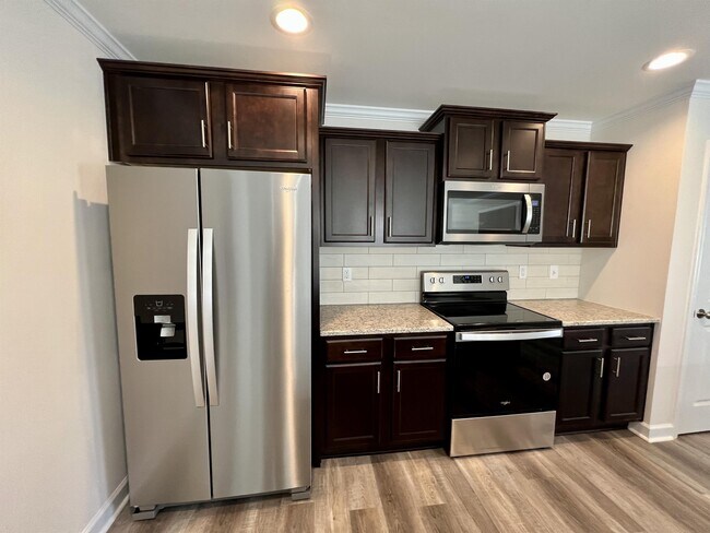 Building Photo - 64 Old Hamilton Rd