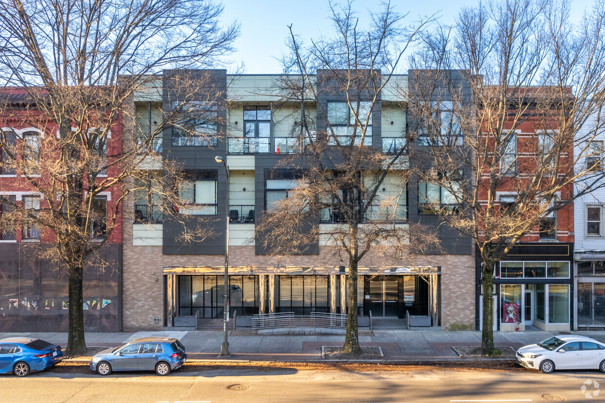 Foto principal - Atrium on Broad Apartments